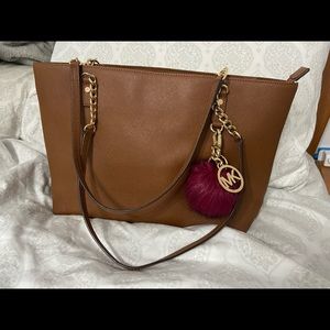 Michael kors shoulder bag